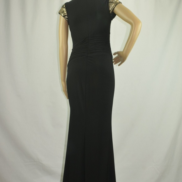 Evening/Formal Gown - Picture 2 of 6